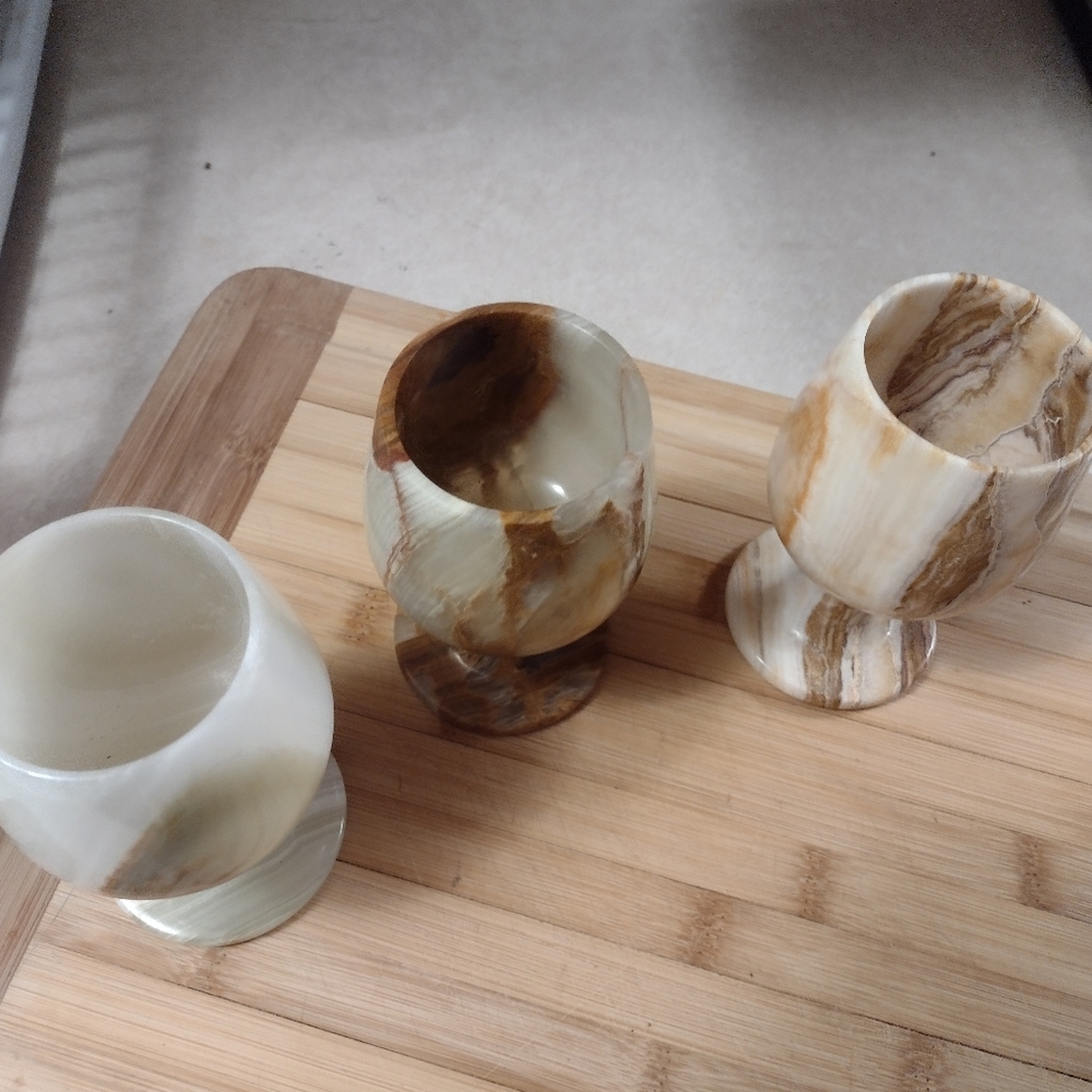 Onyx/Marble Wine Glasses